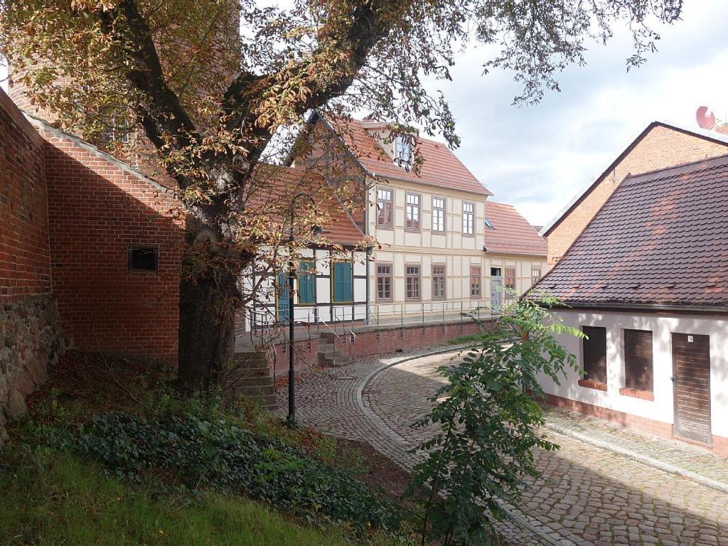 Schrot-Kontor Villa Tangermünde Exteriör bild