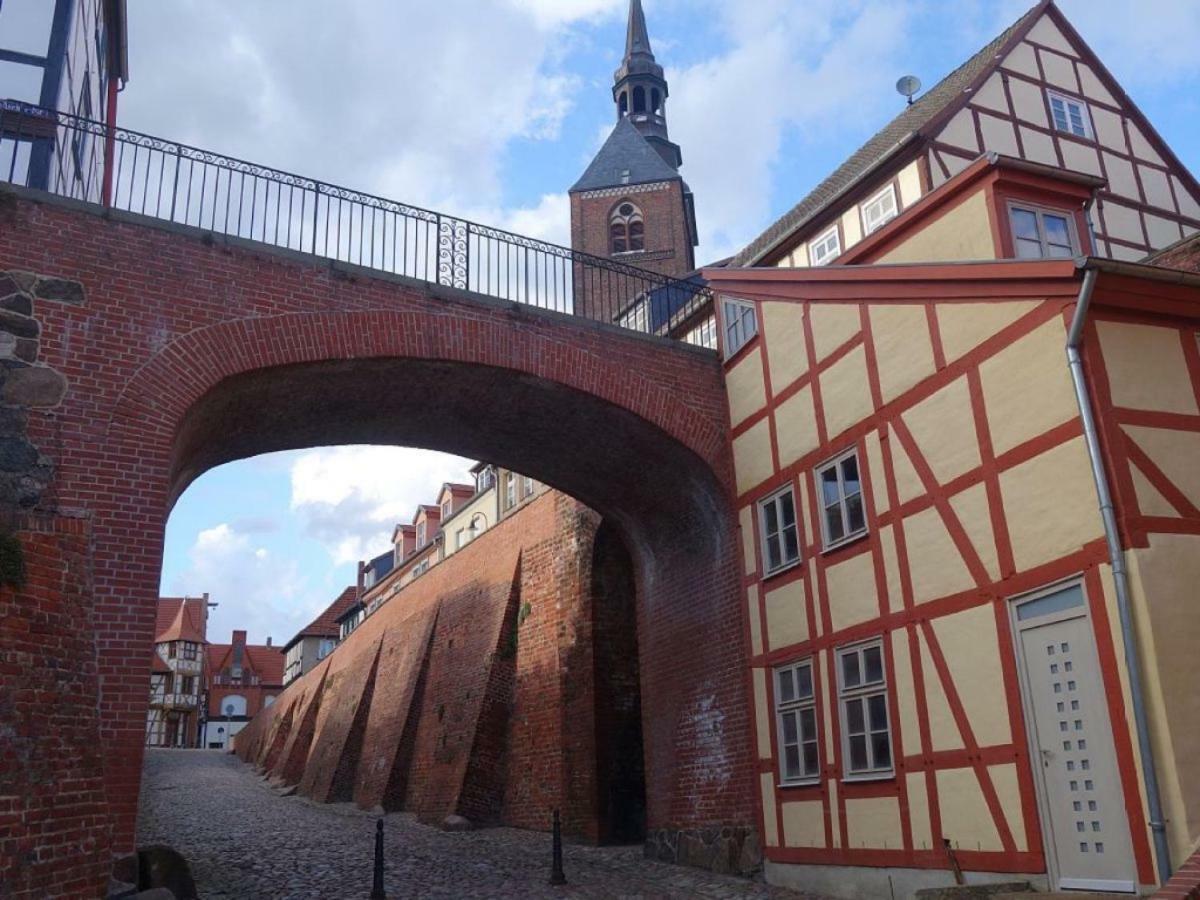 Schrot-Kontor Villa Tangermünde Exteriör bild